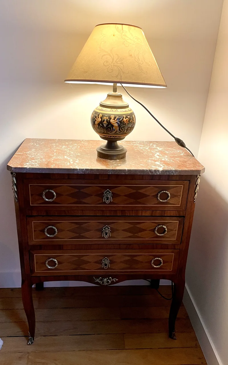 Restauration de meubles anciens et d’objets d’art