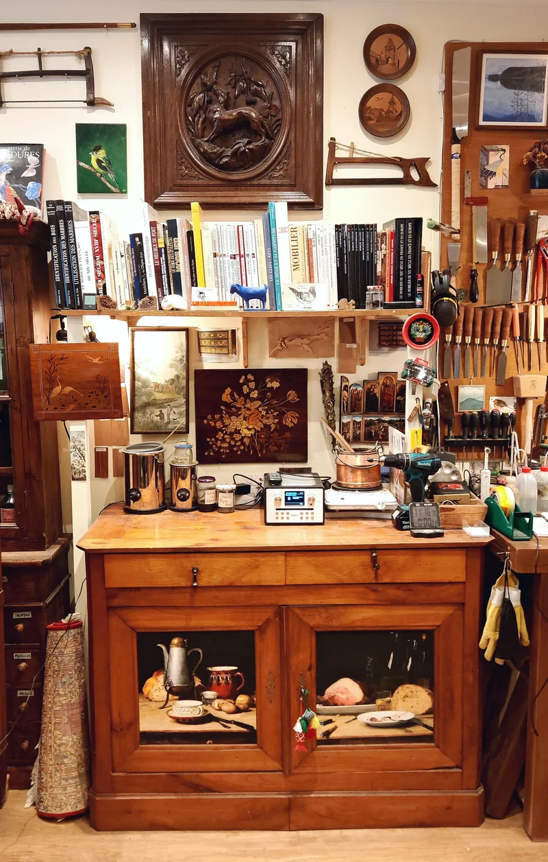 Restauration de meubles anciens et d’objets d’art