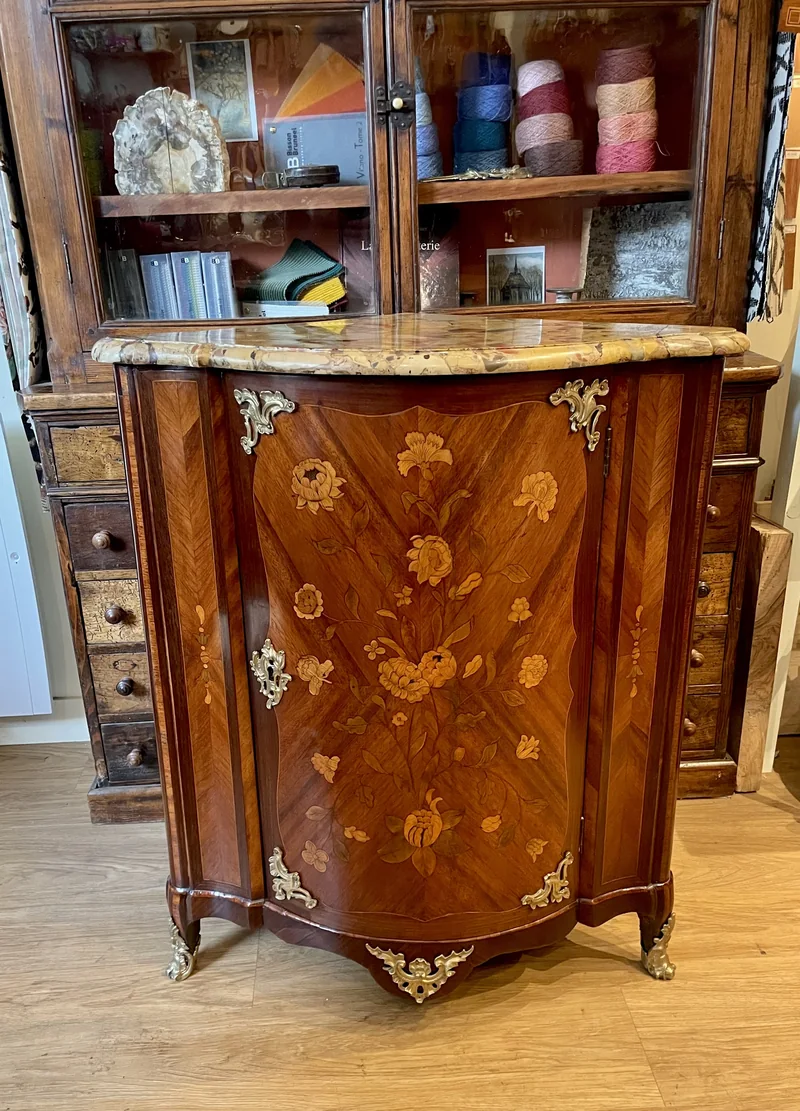 Restauration de meubles anciens et d’objets d’art