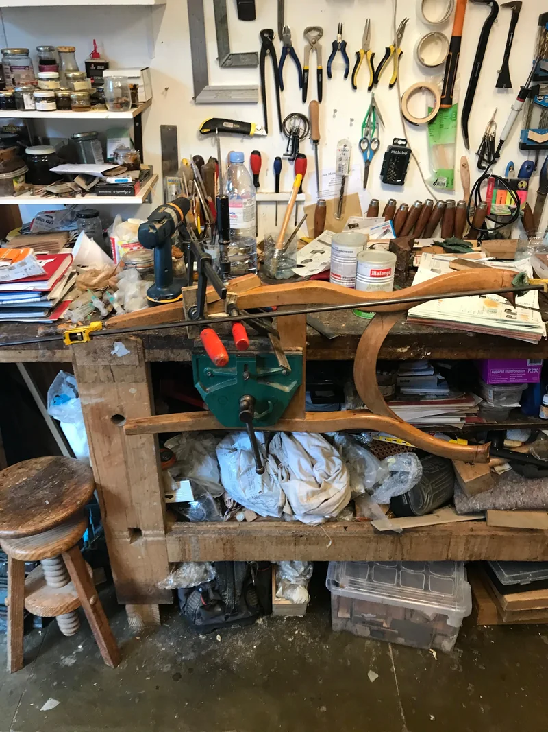Restauration de meubles anciens et d’objets d’art