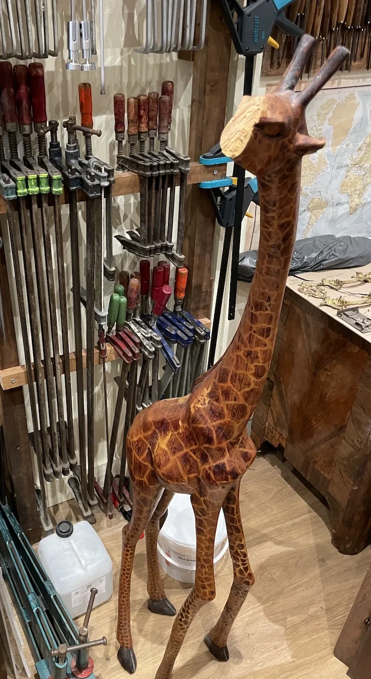 Restauration de meubles anciens et d’objets d’art