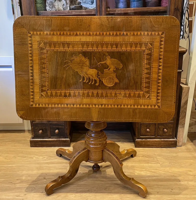 Restauration de meubles anciens et d’objets d’art