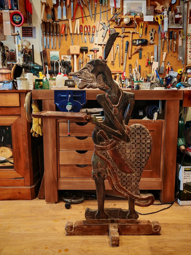 Restauration de meubles anciens et d’objets d’art